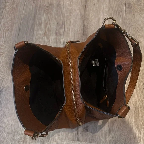 Vince Camuto Tan Shoulder Bag - Picture 6 of 16